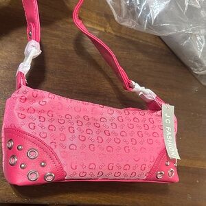 NWT Fashion Pink Logo G logo with silver studded bottom Shoulder Bag